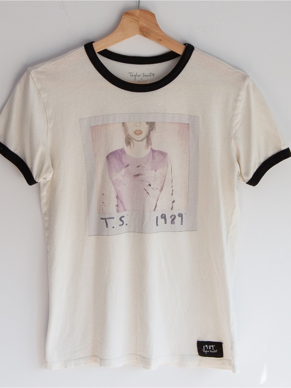 Taylor Swift 1989 World Tour Polaroid Ringer Tee M Official